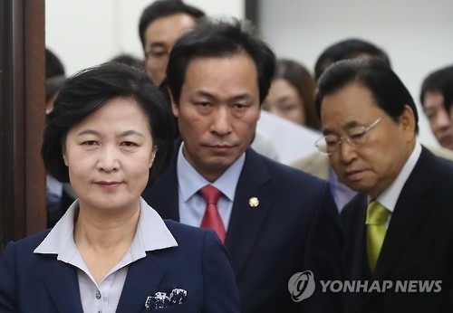 '촛불 민심' 타올랐는데…제1야당 대표, 영수회담 제안 왜? - 1