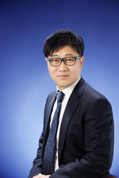 정성은 성균관대 신문방송학과 교수