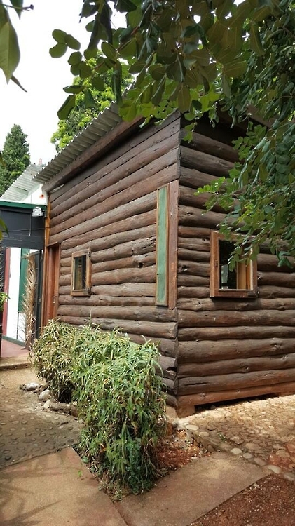 르코르뷔지에가 자신의 건축 이론을 바탕으로 지은 오두막집.