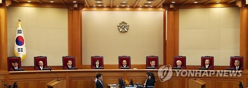'양심적 병역거부' 논쟁 3라운드…대체복무 길 트이나 - 3