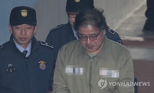 靑, 前장관·참모의 '최순실 게이트' 폭로에 '당혹' - 3