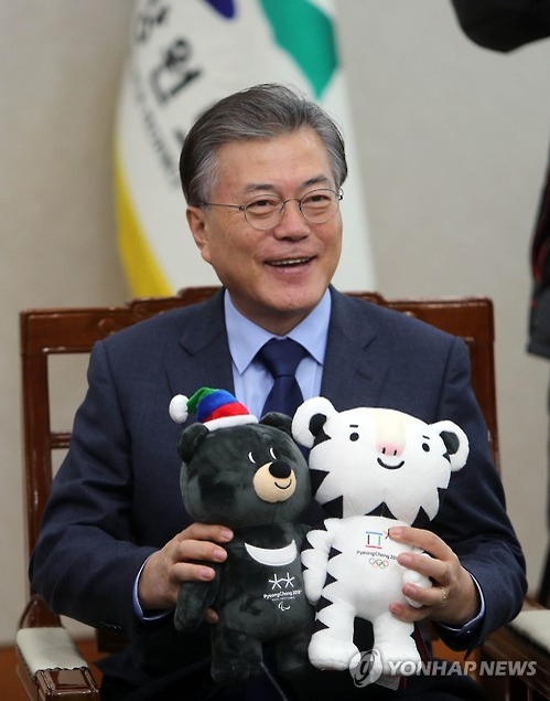 文 "평창올림픽에 北 참가시켜 남북관계 물꼬 터야"(종합) - 1