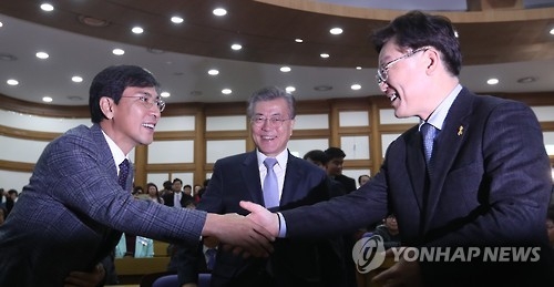 "시간없다" 민주 빅3 주말 강행군…文 '굳히기' 安·李 '추격전' - 2