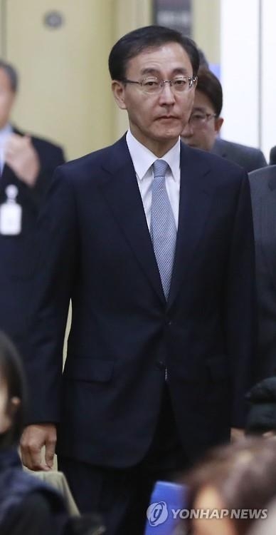 김수남 검찰총장 "대선 앞두고 불법선거사범 엄정 대응" - 1