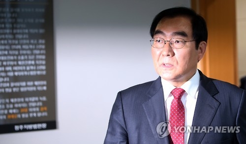 위기의 이승훈 청주시장 항소심 첫 공판부터 치열한 공방 - 1