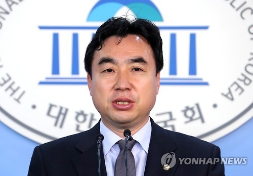 주말 '메아리없는 공방'…범여 "날치기 사과하라" 野 "특검연장" - 2