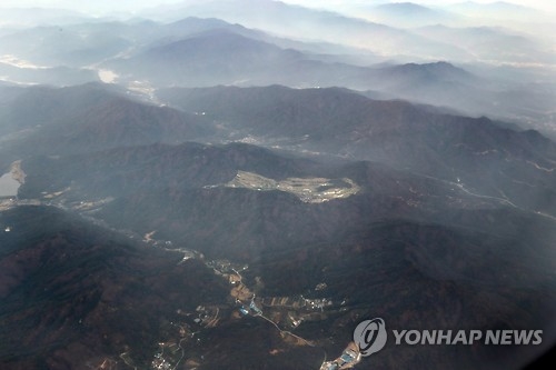 하늘에서 바라본 사드배치 확정 성주골프장