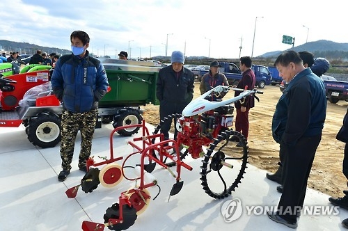 고창군 "농기계 종합보험료 지원합니다" - 1