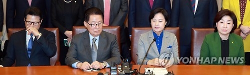 秋 "그 대통령에 그 대행…특검법·직권상정 등 모든방안 모색" - 1