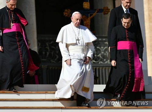 1일 바티칸 성베드로 광장에서 열린 일반알현에 참석한 프란치스코 교황 