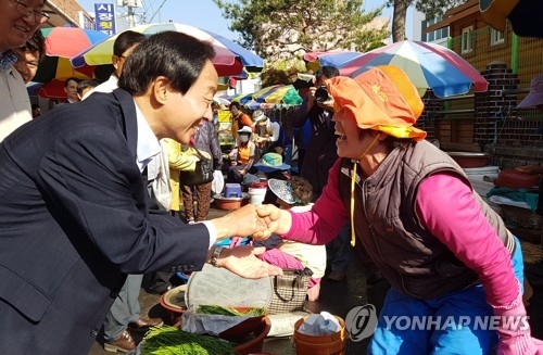 문재인 후보 지지 당부하는 김현철