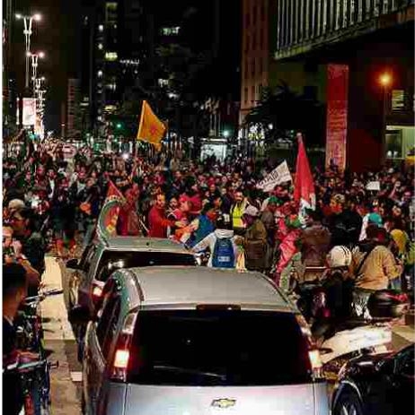 상파울루 시내에서 벌어진 '반 테메르' 시위