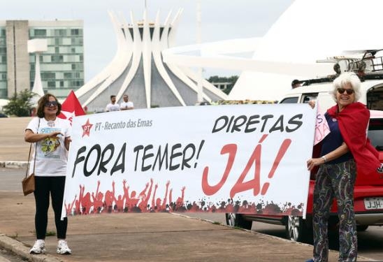수도 브라질리아에서 벌어진 '반 테메르' 시위