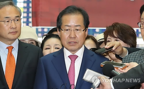 '대여투쟁 깃발' 홍준표, 내일 귀국…당권도전 본격화 - 1