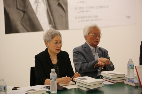 "한국교회 거목 강원용, 촛불도 태극기도 아니었을 것" - 2
