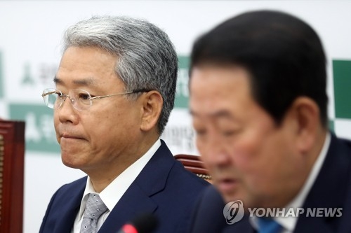 김동철 "시정연설 경청…일자리, 섣부른 대증요법 안돼" - 1
