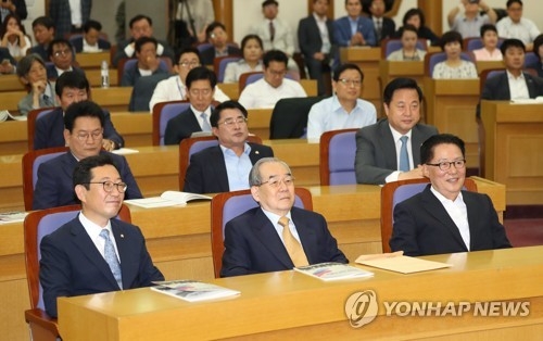 민주·국민의당, 6·15 앞두고 "DJ정신 계승" 앞다퉈 다짐 - 1