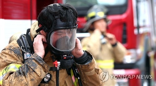 출동 많은데 인력 태부족…소방관들 매주 50시간 '사투'(종합) - 3