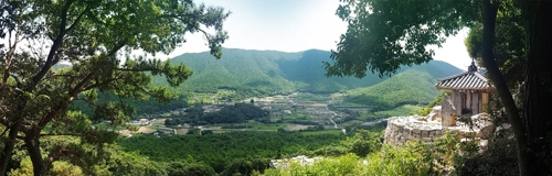 윤선도의 숨소리가 들리는 동천석실(완도군 제공 = 연합뉴스)