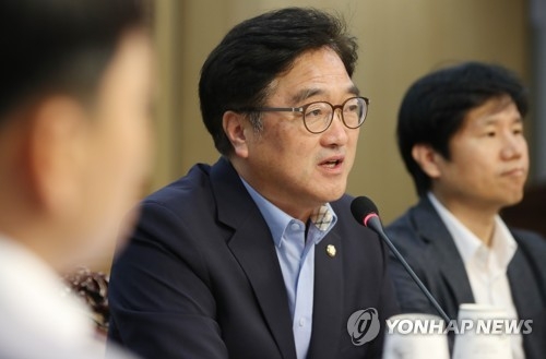 우원식·김동철, 나란히 취임 100일 간담회 - 1
