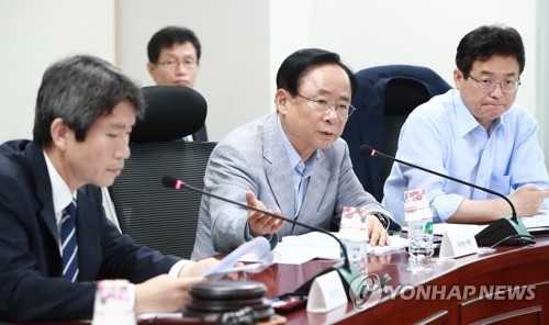 여야, 대통령 권력분산에 공감대…정부형태에는 '이견' - 1