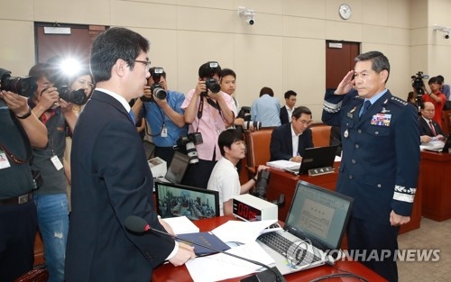 野 "청와대, 北위협에 안일한 대응…대화론 폐기해야" - 2