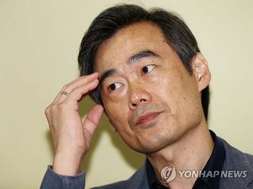 첼리스트 양성원 "바흐 연주할 땐 발가벗은 느낌" - 2