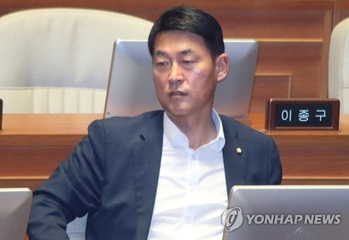 황영철 "안보위기 고조에도 접경지역 대피시설은 부족" - 1