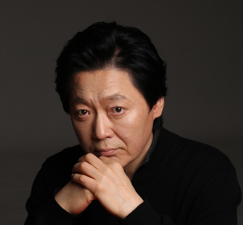 코리안심포니 새 예술감독에 선임된 정치용 지휘자