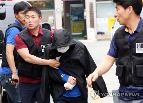 "아빠가 정말 보고싶어요"…피살 인터넷기사 딸 법정 오열(종합) - 2