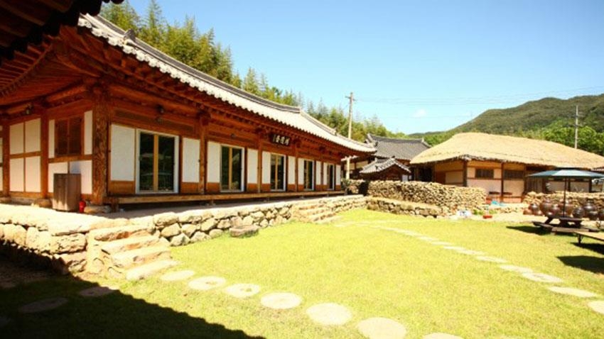 심청골 앞마당(자료사진)