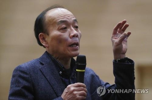 전원책, TV조선 '종합뉴스9' 앵커 하차…"후임 논의 중" - 1