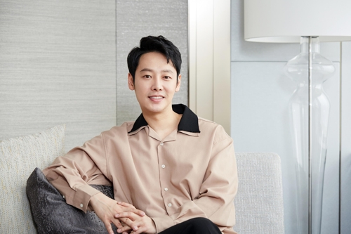 김동욱
