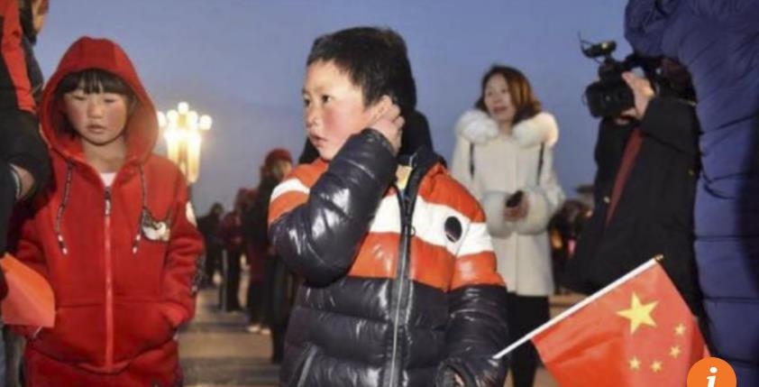 베이징을 방문한 중국의 '눈송이 소년'