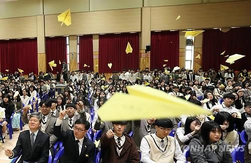 별이 된 선배들을 기억하며