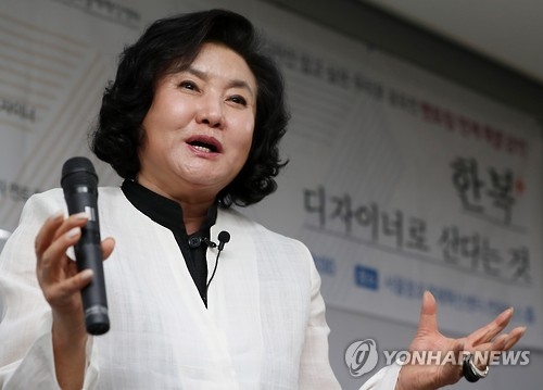 17일 별세한 이영희 한복 디자이너