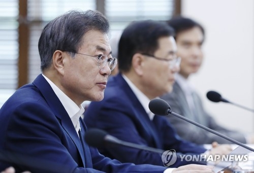 NSC 전체회의 발언하는 문 대통령
