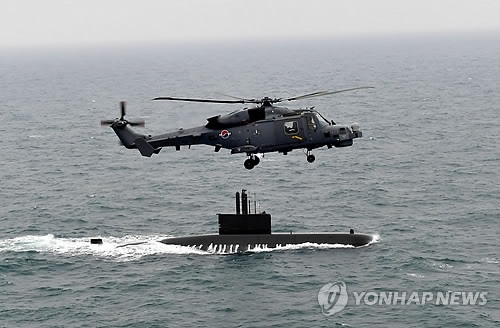 해상작전 중인 와일드캣(AW-159)