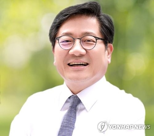 '성희롱·논문표절 논란' 서울대 강대희 총장후보 사퇴(1보) - 1