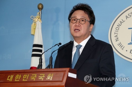 '언론인 출신 전략통' 민병두 정무위원장 - 1