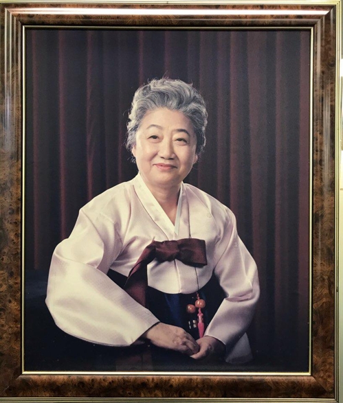 이관희 전 오리온재단 이사장