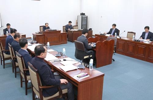 인사검증 특위 보고서 채택