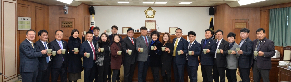 일회용품 퇴출 선언하는 광주 북구의원들
