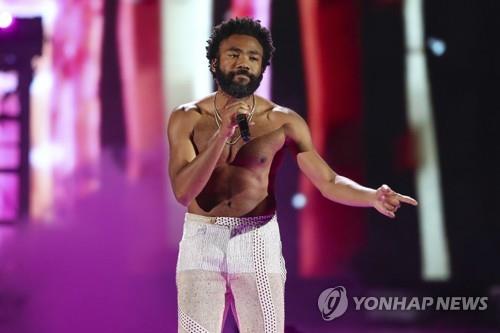 미국 뮤지션 차일디시 감비노
