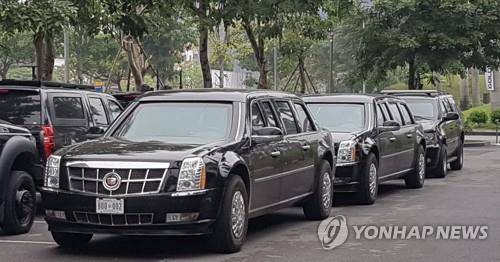 JW메리어트에 주차된 캐딜락원