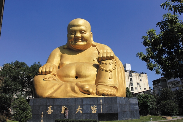 미륵대불석상