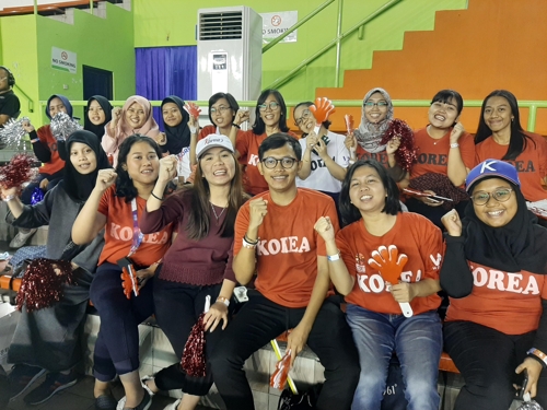 남북 배구팀 응원나선 인도네시아 서포터즈