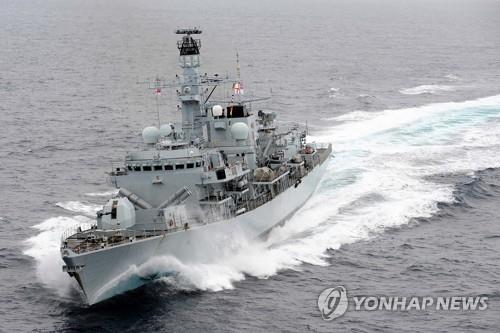 걸프 해역에 배치된 영국 구축함 몬트로즈 함