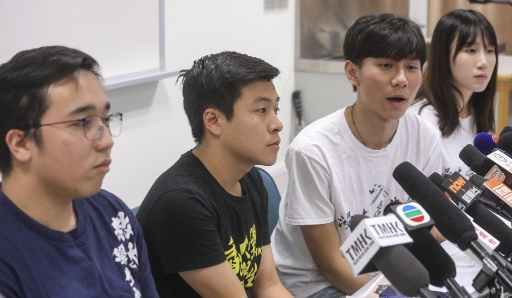 기자회견을 하는 홍콩 주요 대학 학생 지도부