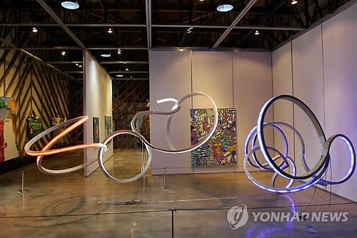 양곡창고서 예술공간으로 탈바꿈한 삼례문화예술촌
